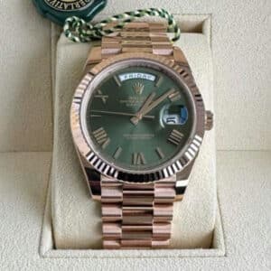 Rolex Day-Date 40 228235 Everose goud