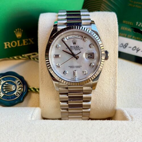Rolex Day-Date 36 128239 MOP Diamond Dial 2022 Like New Full Set