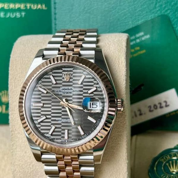 Rolex Rolex Datejust 41 Slate Motif Dial 126331 41mm 2022